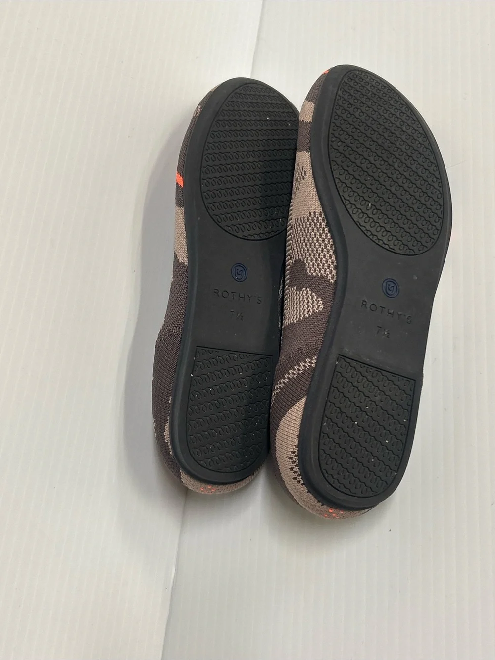 Rothy's The Flat Taupe Camo Neon Orange Stripe Knit Flats Women’s US 7.5 Retired